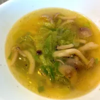 葱としめじのスープ|じゅんさんさん