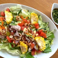 冷しゃぶサラダ🥗ニラダレで食べましょ😊|ひろちゃんさん
