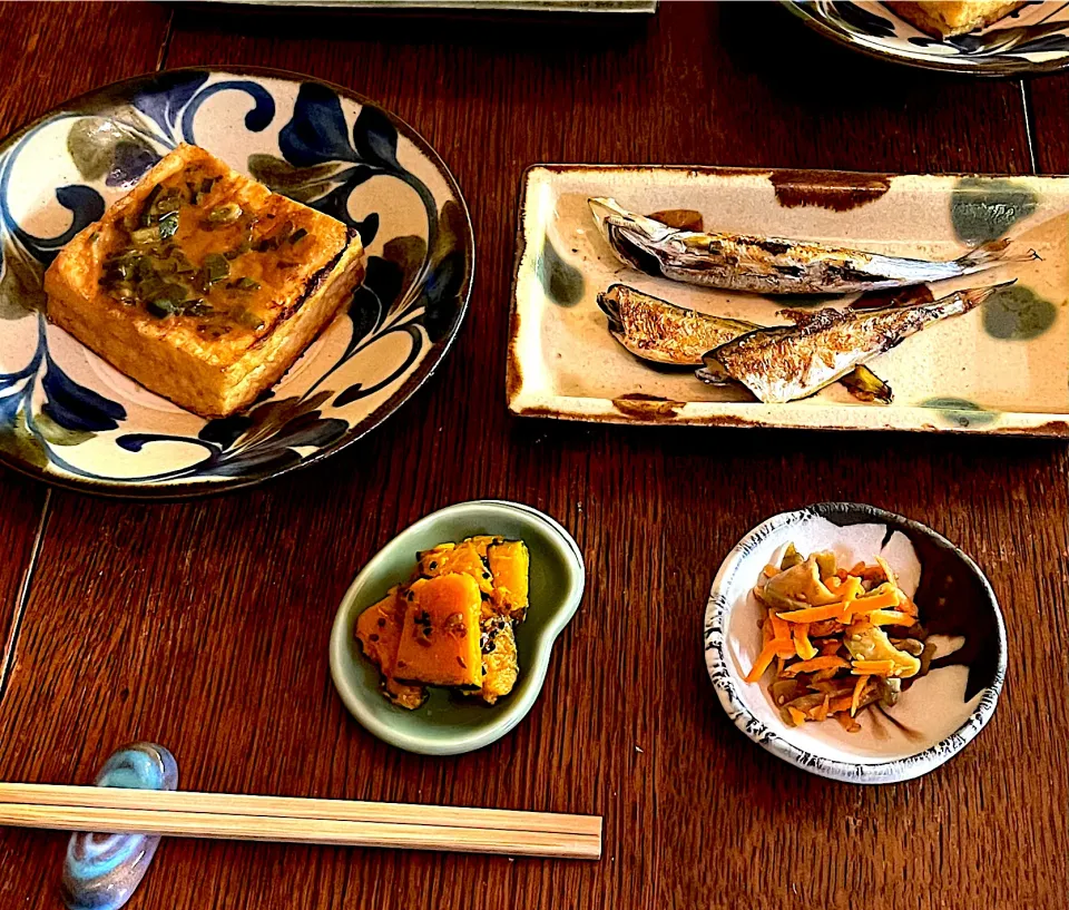 晩ごはん♯厚揚げ♯ハタハタ♯うるめいわし|小松菜さん