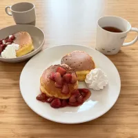 いちごのコンポートがけパンケーキ🥞🍓|Y🤍さん