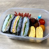 おにぎらず弁当🍙|にこさん