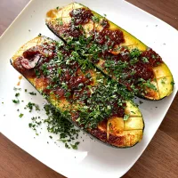 ズッキーニのガーリックバターソテー|龍さん