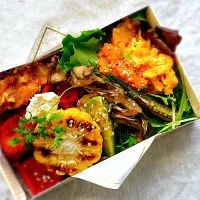 「折菜｜ORISAI」
- 米粉ワッフルと彩り野菜の折箱 -|料理研究家かんざきあつこさん