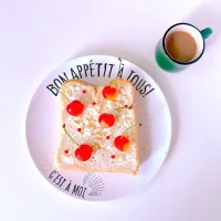 佐藤錦のクリームチーズトースト🍒🐄🍞|sakiさん