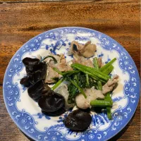 京もち豚と空芯菜の炒め物|ぽんぽこまめだ。さん
