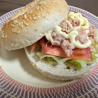 コストコのベーグルでサンドウィッチ🥪|はちみつポルコさん