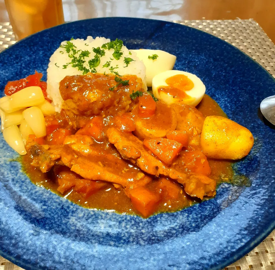 手羽中カレー🍛|びせんさん