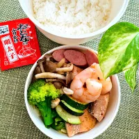 鮭ときのこのバターソテー弁当|＊ayabianさん