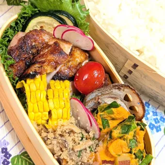 Snapdishの人気料理写真:本日のお弁当〜ガーリックチキンステーキ弁当