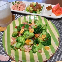 ブロッコリーのアーリオオーリオ🥦　　　　　　　　　　　　　　　　れんこんの明太マヨ　マグロポキ　冷奴らっきょう醤油漬　　　　　　　　　　