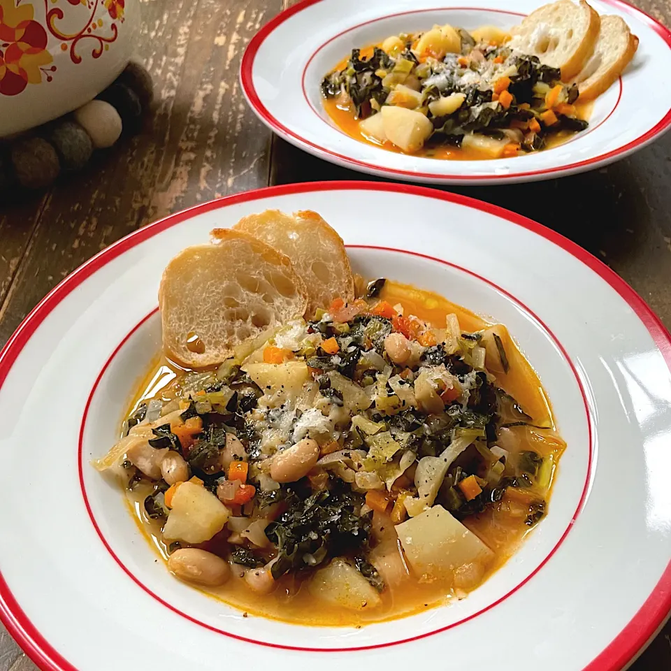 Ribollita🇮🇹トスカーナの豆野菜スープ|七海さん