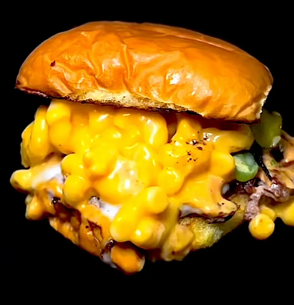 BentoFox's dish Jalapeño, Swiss, and Mac angus burger 🍔|BentoFoxさん