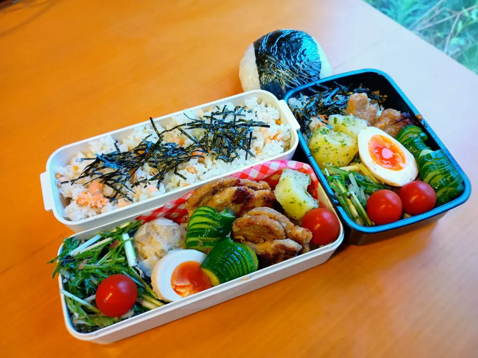 次男・私弁当&おにぎり|tamagomagomagoさん