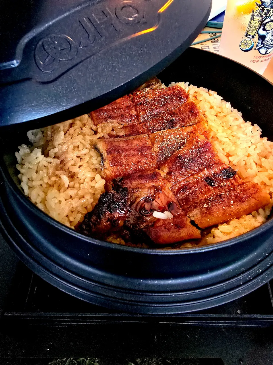 キャンプでうなぎ飯|オハナシマンさん
