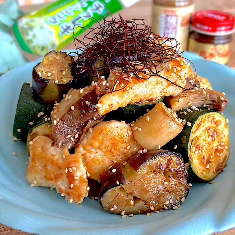 焼き夏野菜と鶏胸肉の和物|みずほさん