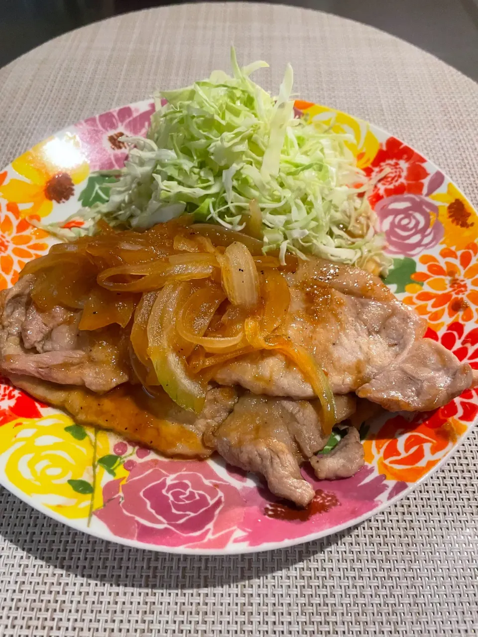 豚の生姜焼きでスタミナチャージ！|めんちゃんさん