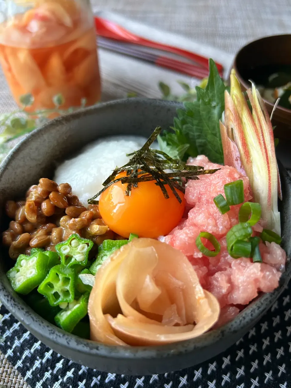 ばくだん丼|まなまな♡さん