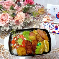 2025.6.25はミャクミャク唐揚げ弁当🍀|makoさん