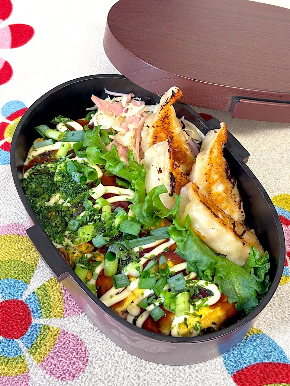 ねぎオムそば弁当|Chiharϋnさん