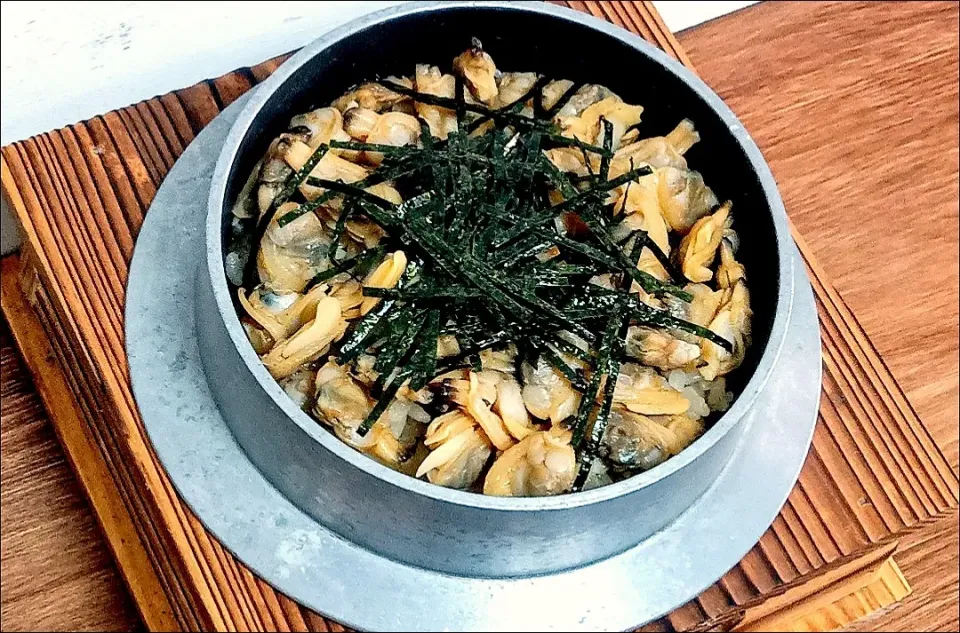 【自作激旨🎯】あさりたっぷり！出汁出まくりの深川釜めし🤤|Falco*さん