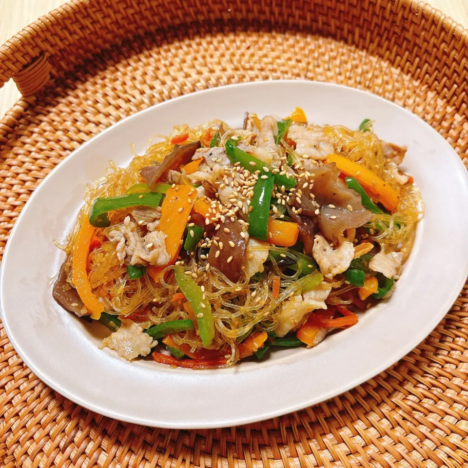 生キクラゲとパプリカのチャプチェ|みゅうれおさん