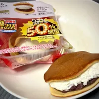 3日目にして漸く買えた、盛りすぎ！どらもっちあんこホイップ❗️😋🎵👍| ギムレットさん