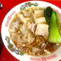 雲呑麺|バイパーJIJIさん