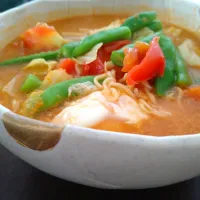 いんげんとトマト入り　チャルメラ宮崎辛麺|とだともさん