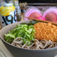 冷やしｺﾛｯｹ蕎麦