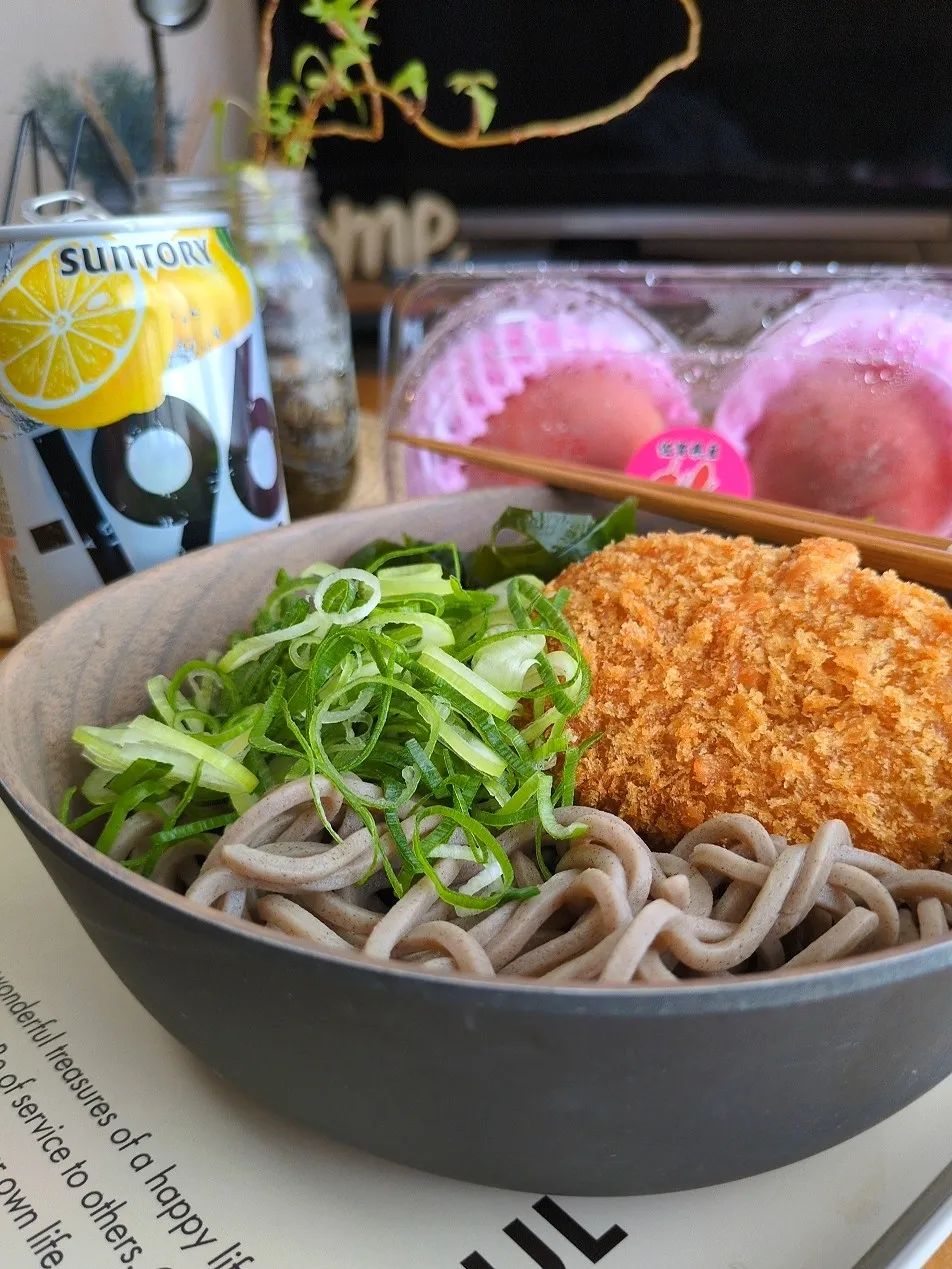冷やしｺﾛｯｹ蕎麦|まりおさん