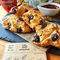 ブルーベリーとクリームチーズのスコーン