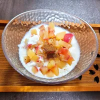 ホットアップルのヨーグルト添え|mimico_mayleenさん