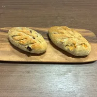 ミックスナッツとレーズン入りライ麦パン|civettaさん