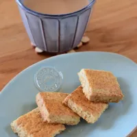 オスマニアビスケットとマサラチャイ|うにんぱすさん