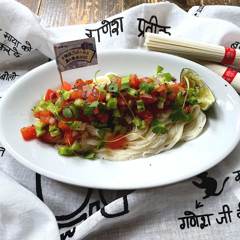 インドの香りカチュンバル風トマトサラダ素麺|七海さん