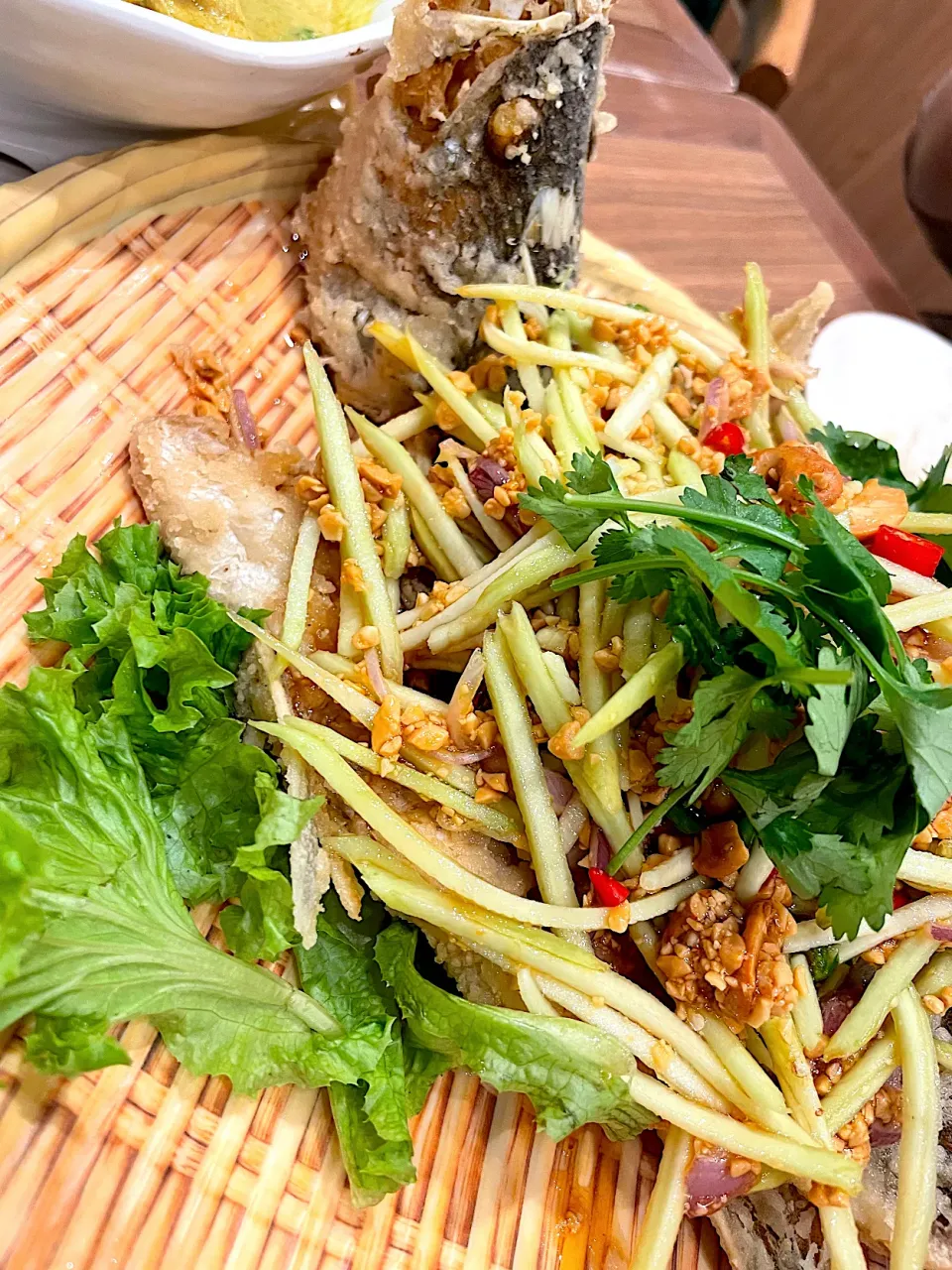 fish with mango salad|hweeyhさん