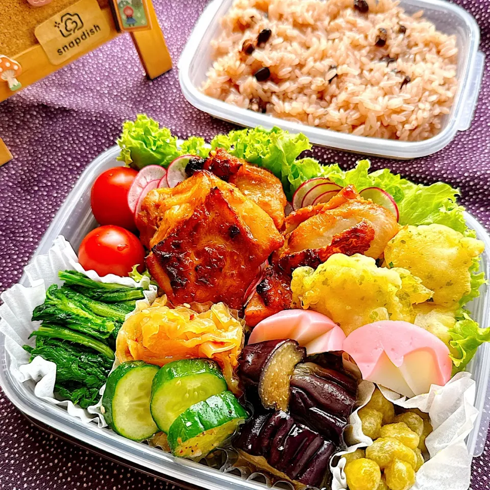 2025/06/28 御赤飯と鶏モモ肉味噌焼きのお弁当|Blueberry🫐さん