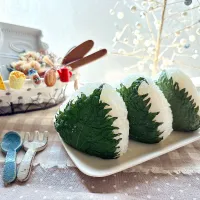 大葉の塩漬けおにぎり🍙|がぁがさん