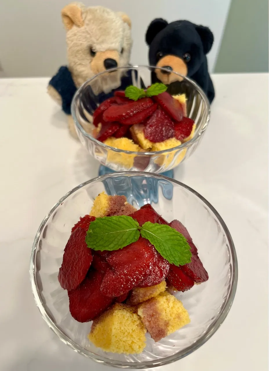 2025/6/27   カステラとワインいちご　Japanese Sponge Cake and Strawberries in Wine|19 Boys & 野鳥さん