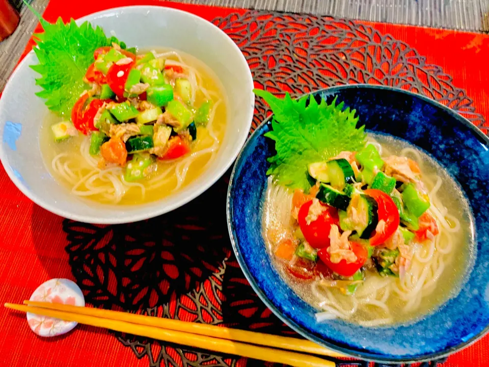 ✩.*˚ツナとま素麺|ゆきえもんさん