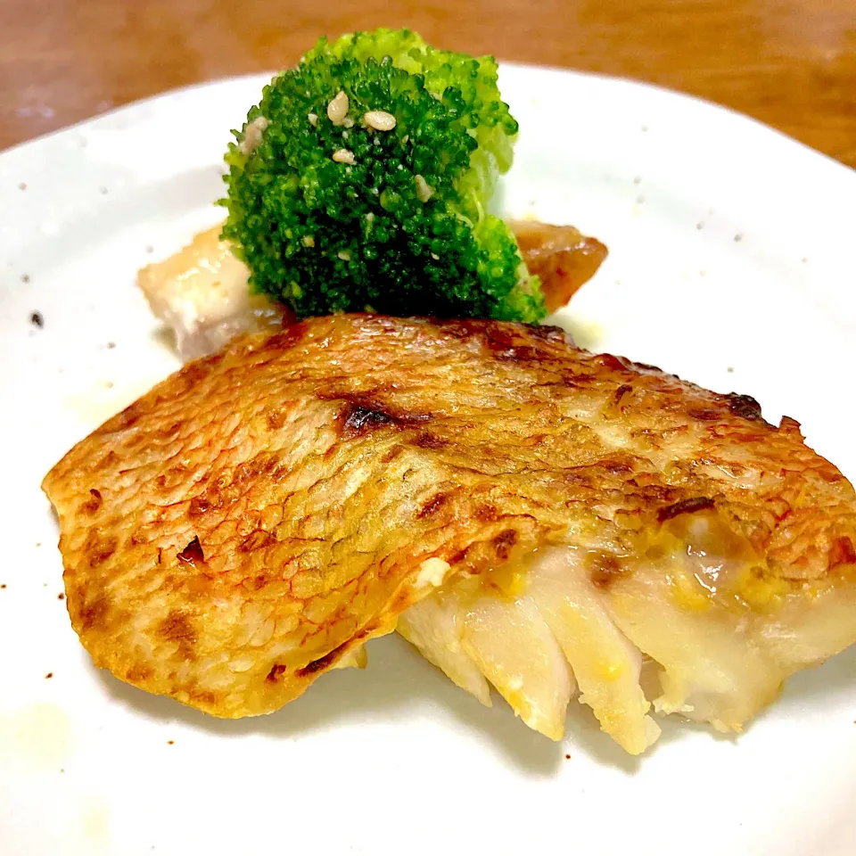赤魚の西京味噌焼き🍀|まいりさん