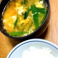 ”白ご飯＆韮玉のお味噌汁”＠ 自宅飯|平大さん