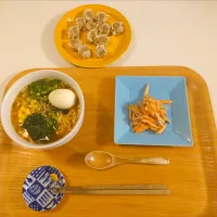 今日の夕食　マルちゃん正麺|pinknari🐰🌈さん