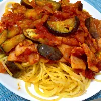 茄子とベーコンのトマトパスタ