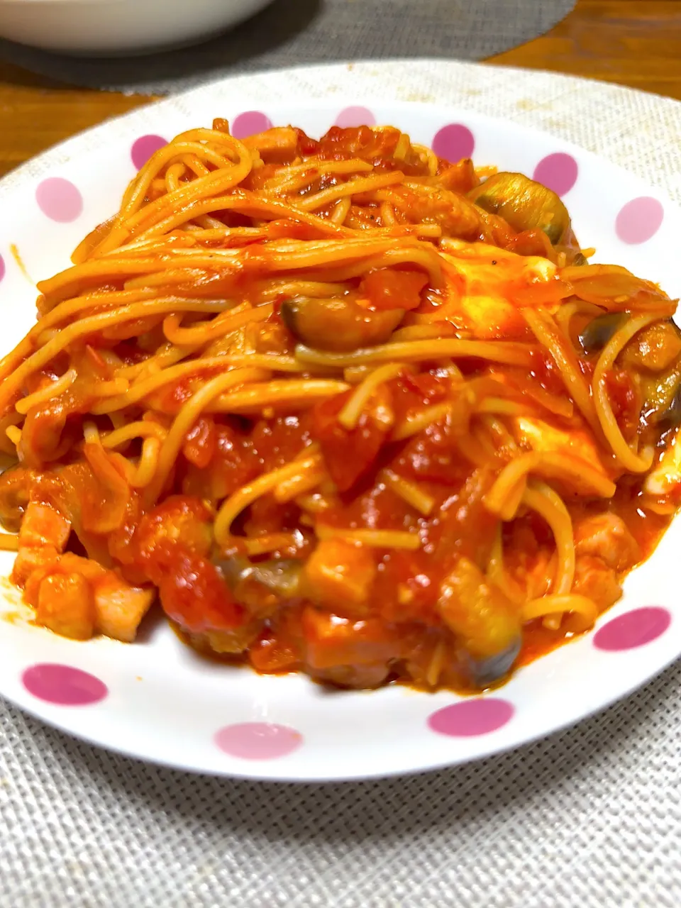 茄子とベーコンのモッツァレラトマトパスタ|kaaaaaさん