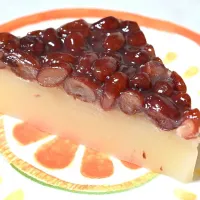 今日は水無月を食べる日。地元和菓子屋さんでラスイチゲット😺あっさりした甘さととろける口当たりがウマウマ✨| 深夜特急fさん