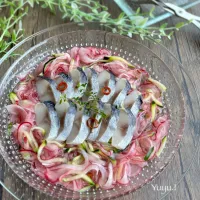 ニシンの酢漬けと赤玉ねぎのマリネ| ゆーこどんさん