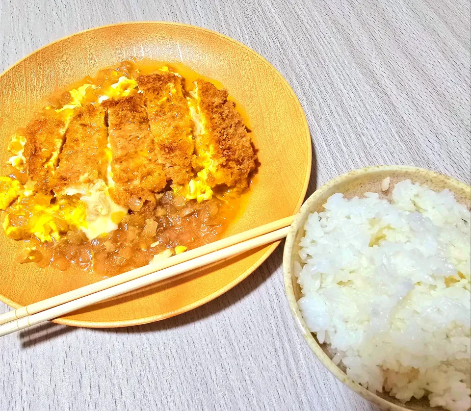 ビッグチキンカツの玉子とじ|とりさん