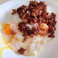Spicy minced pork prawns rice with egg 😍💖🍚brunch|🍒lynnlicious🍒さん