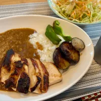 ＊夏野菜と鶏むねのカレー🍛|さっちんさん